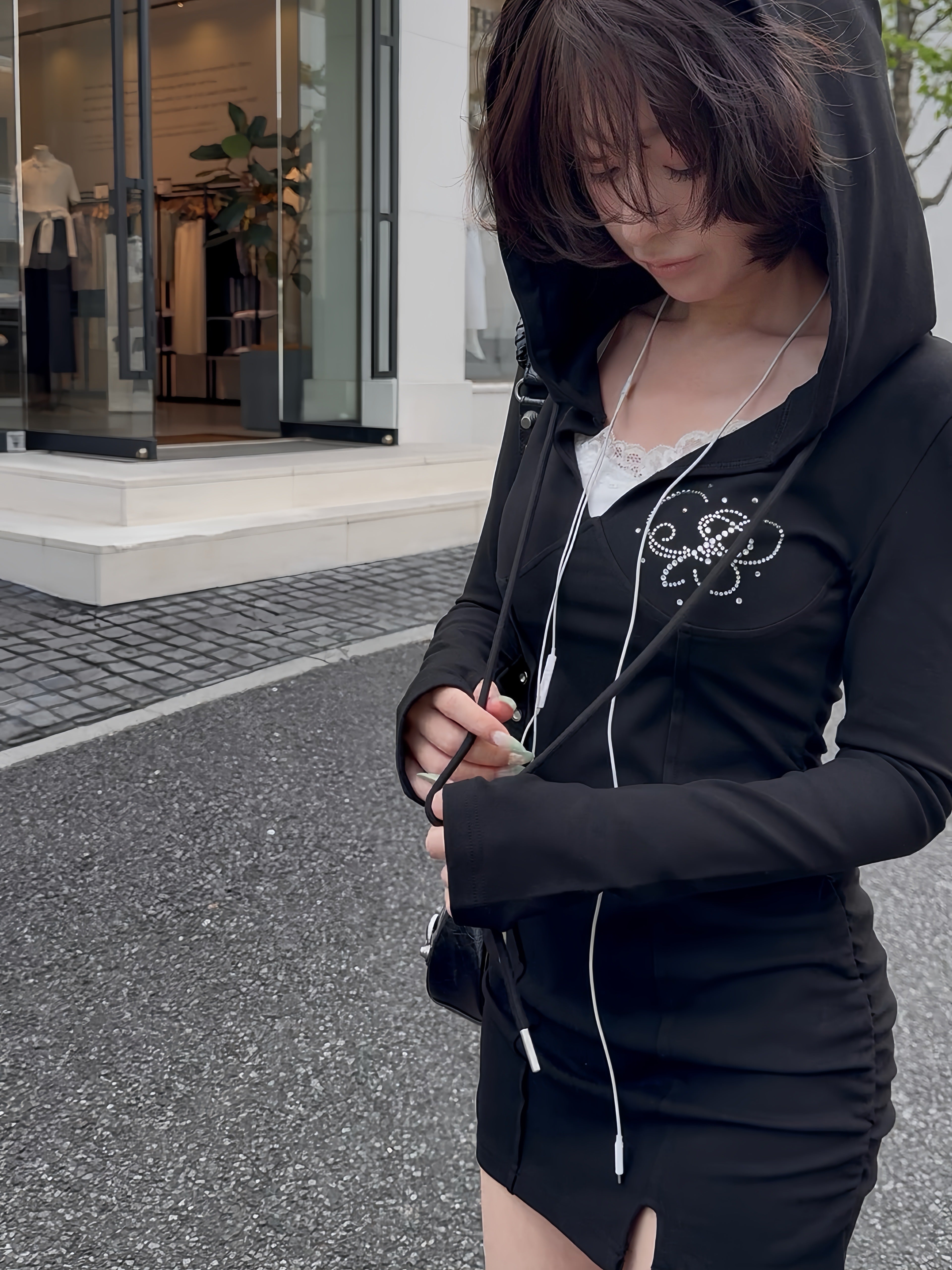 PELLICULE ペリキュール 黒 ブラック パーカー ロング丈 loose hoodie op｜PELLICULE | ぺリキュール