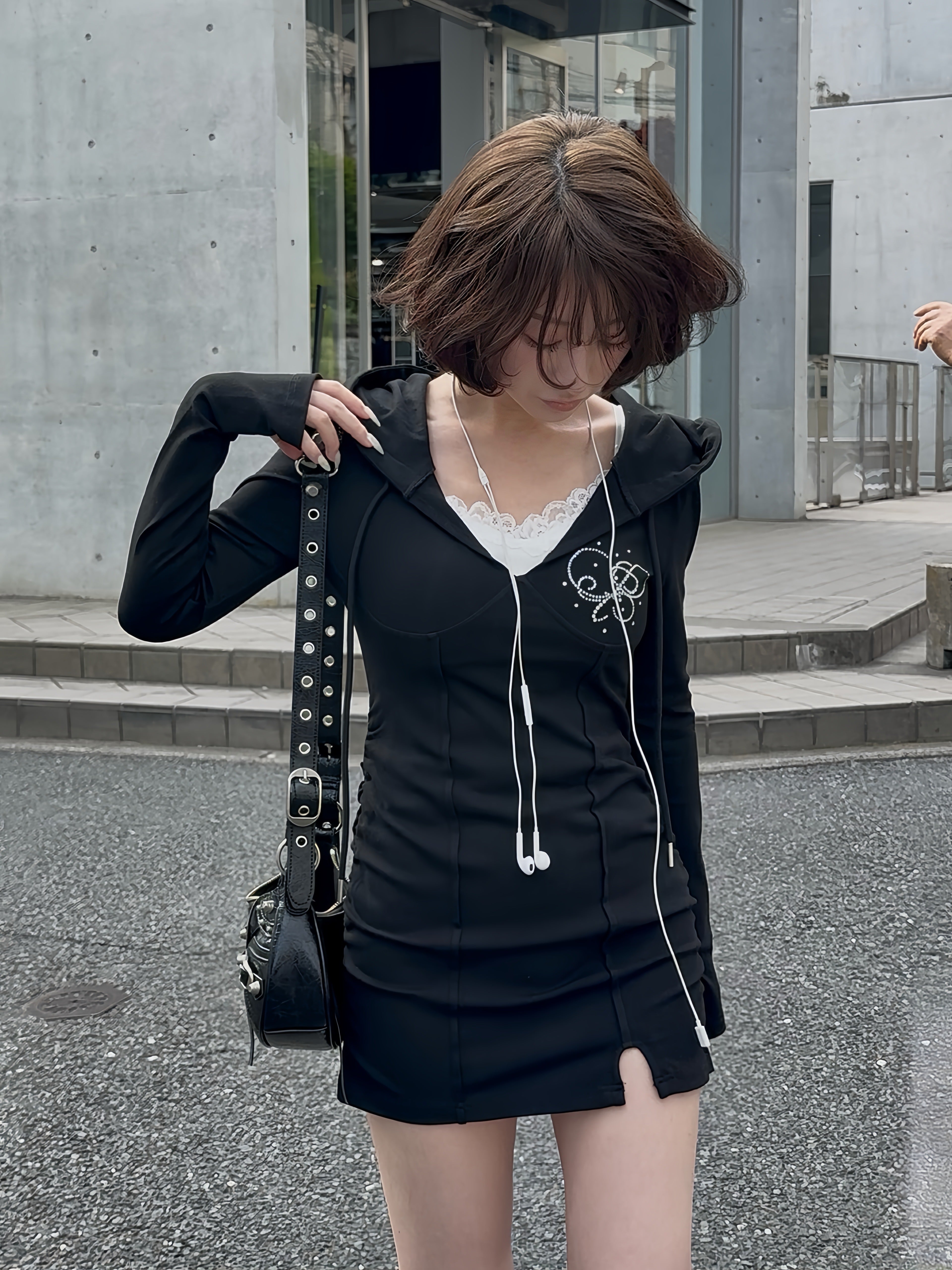 loose hoodie op